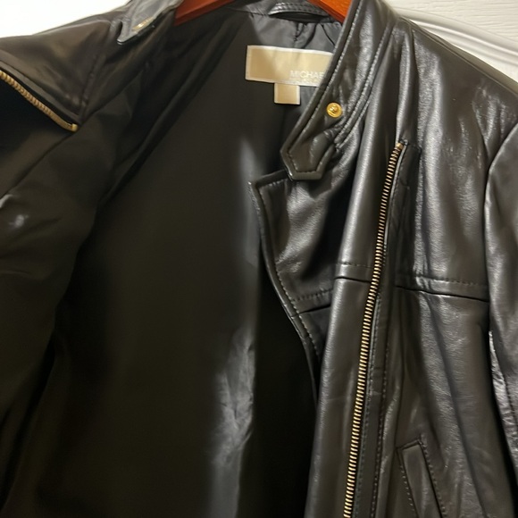 Michael Kors Black Leather Jacket XS excellent condition - Picture 5 of 12